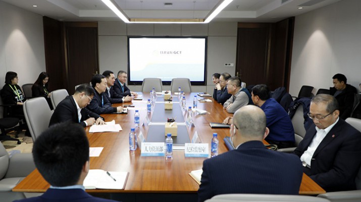 省發(fā)改委培訓(xùn)中心資產(chǎn)、甘肅西湖培訓(xùn)服務(wù)大廈、蘭州北山綠化試驗場交接儀式在甘肅文旅集團舉行